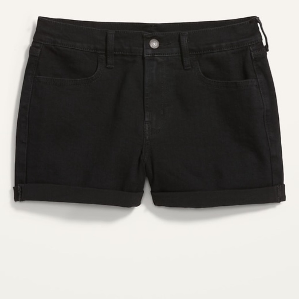 Old navy mid rise shorts. NWT